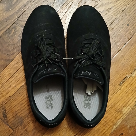 SAS Free Time Women's Black Suede Sneakers Size 8 - Picture 5 of 8